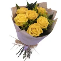 RAMALHETE DE 6 ROSAS AMARELAS