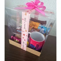 BOX ANIVERSARIO COM CANECA PERSONALIZADA