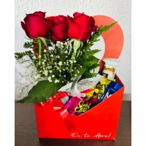 CAIXA EU TE AMO COM ROSAS